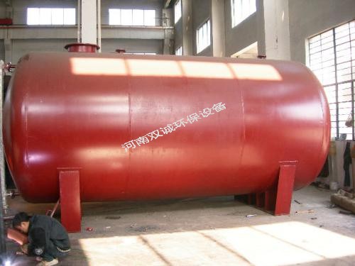 鋼襯塑儲罐儲存鹽酸時(shí)如何節(jié)約資源損失?